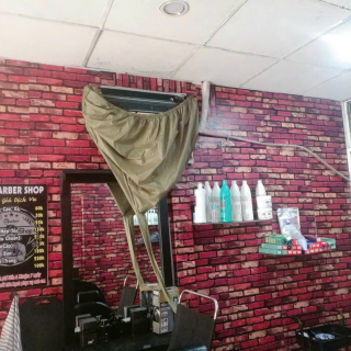 VỆ SINH MÁY LẠNH TẠI BIN BARBER SHOP